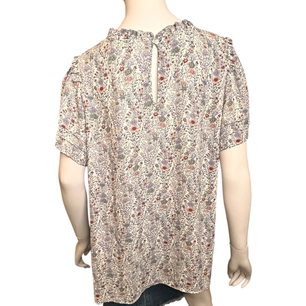 NWT Rose + Olive Size 1X Blue Floral Short Sleeve Blouse Ruffle Flowy - Picture 7 of 16